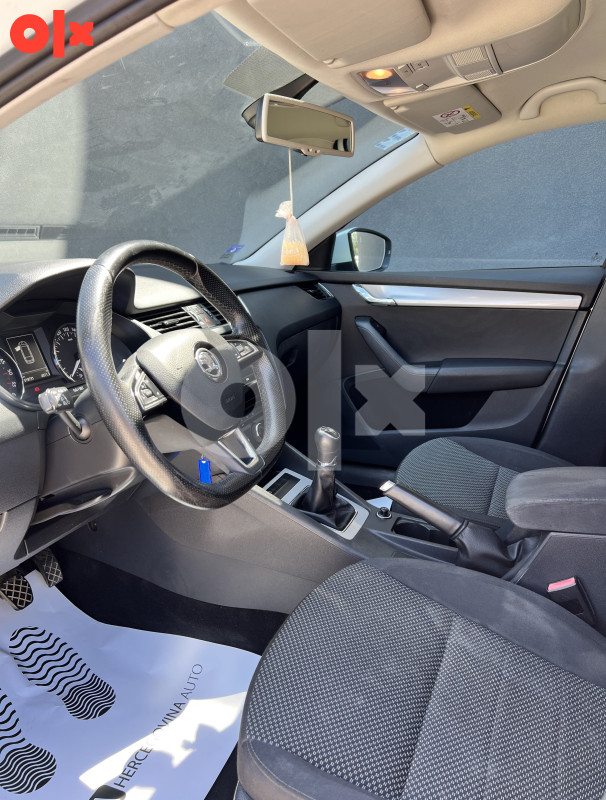 ŠKODA OCTAVIA COMBI AMBITION 1.6 TDI 81 KW 2016