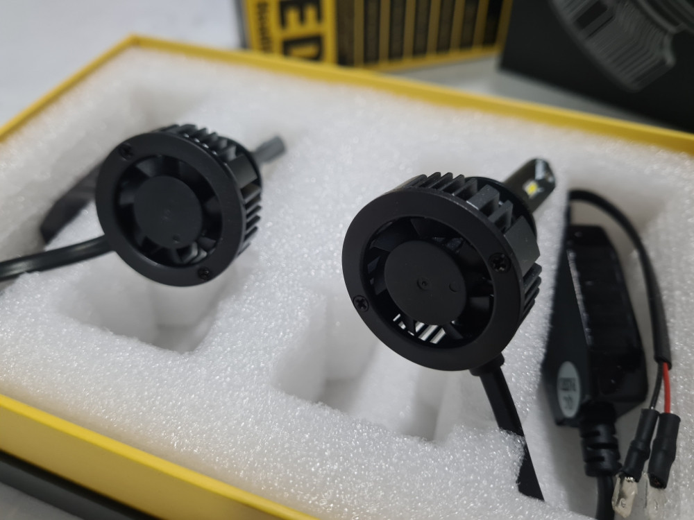 50 W SIJALICE V3 LED H1 H8 H7 H4 HB3 HB4