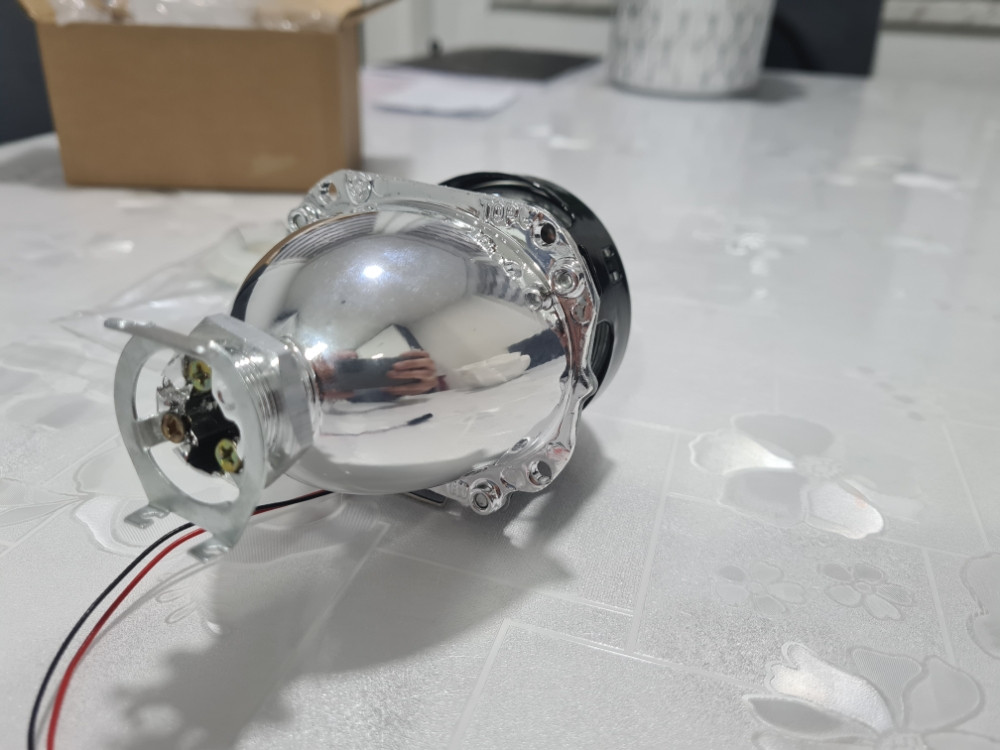 SET SOCIVA SOCIVO PROJEKTORI 2.5" BIXENON