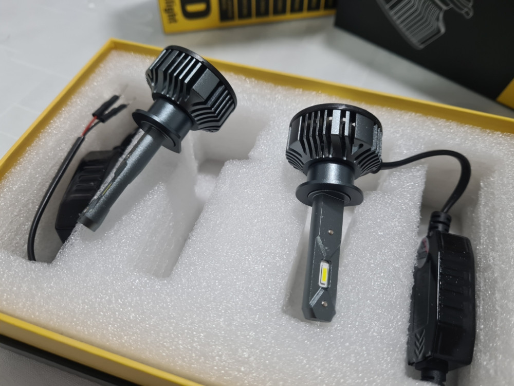 50 W SIJALICE V3 LED H1 H8 H7 H4 HB3 HB4
