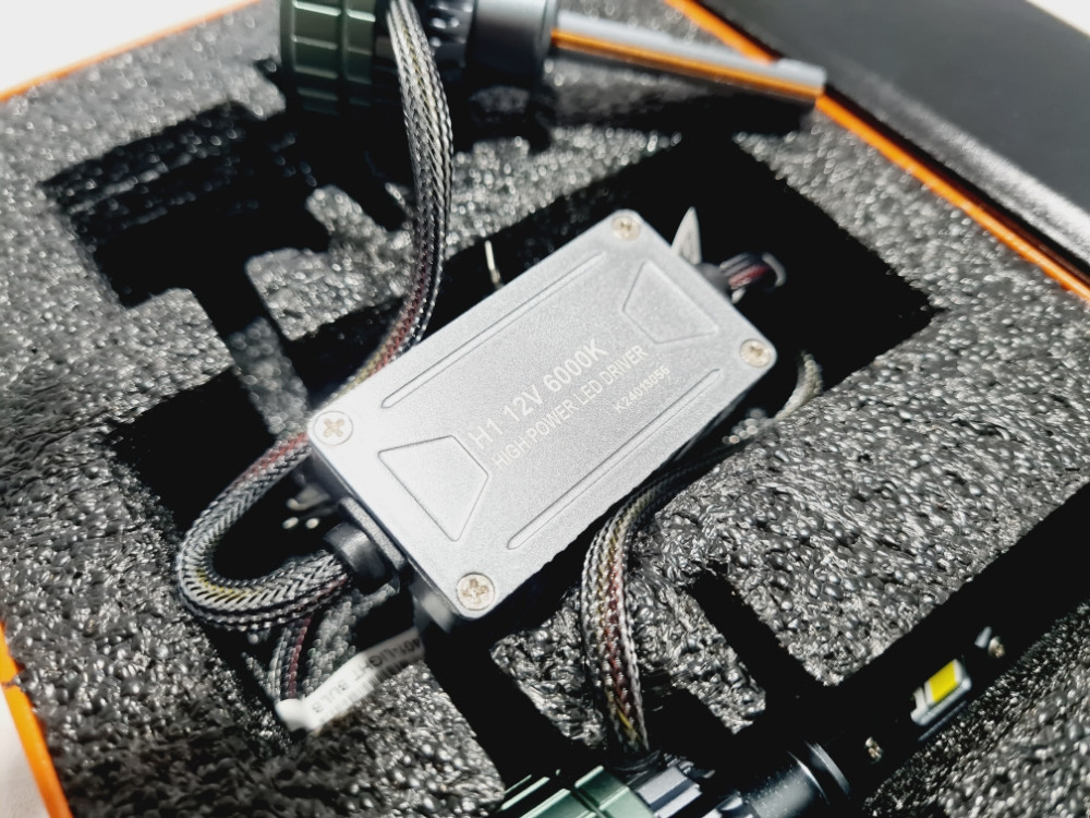 LED SIJALICE H1 90W  6000K V8