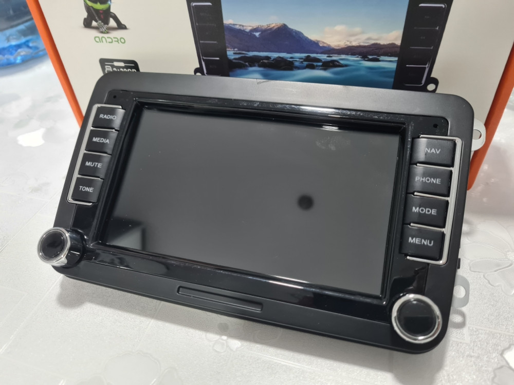 MULTIMEDIJA ANDROID NAVIGACIJA 7" UGRADNJA VW GARANCIJA