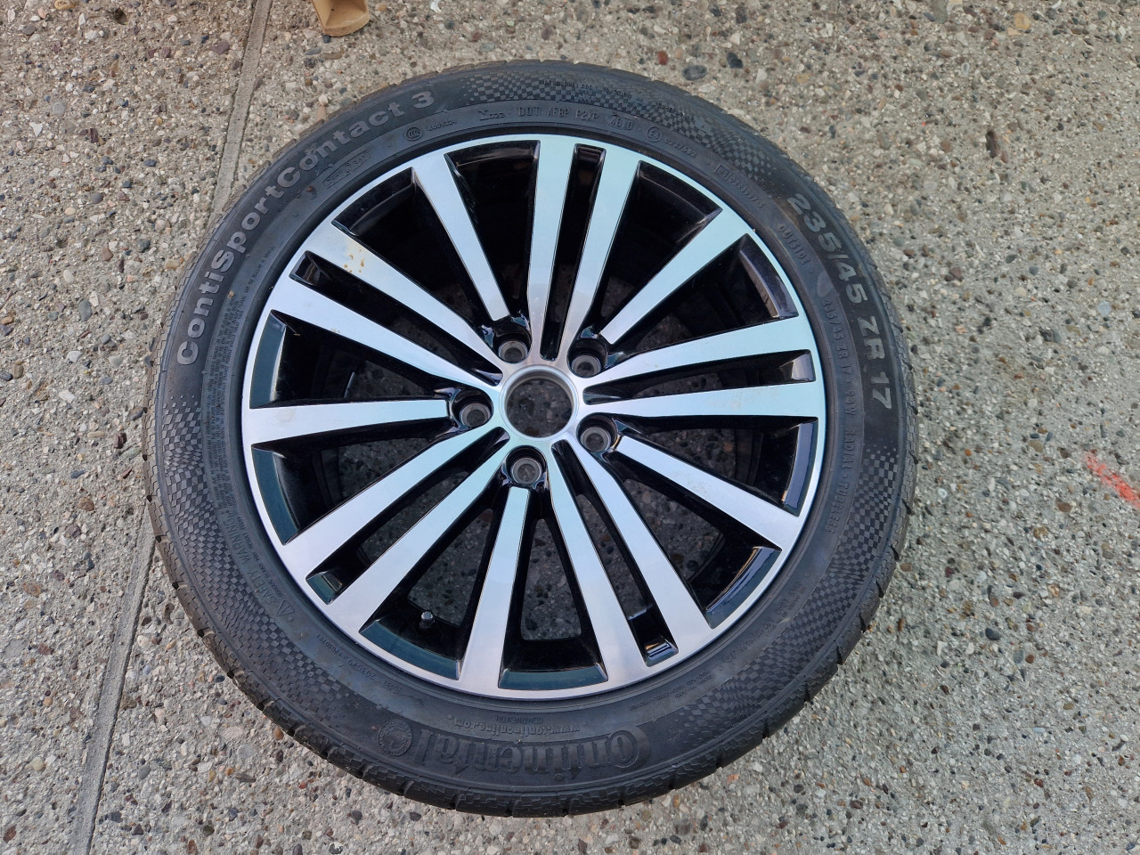 REZERVNI TOCAK ALU FELGA 5x112 ORIGINAL MINNEAPOLIS VW NOVO