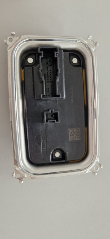 MERCEDES BALAST E KLASA XENON MODUL A2139002634
