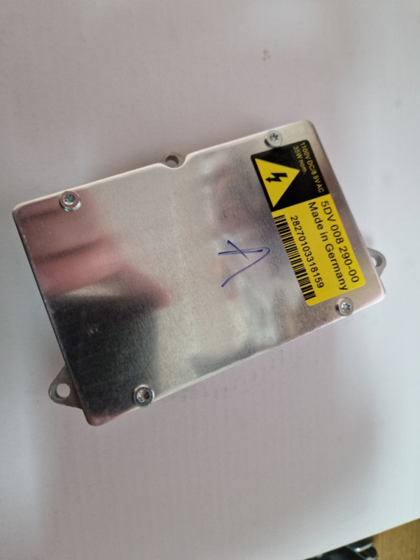 AUDI A4 BMW E60 BALAST XENON TRAFO 5DV008290-00