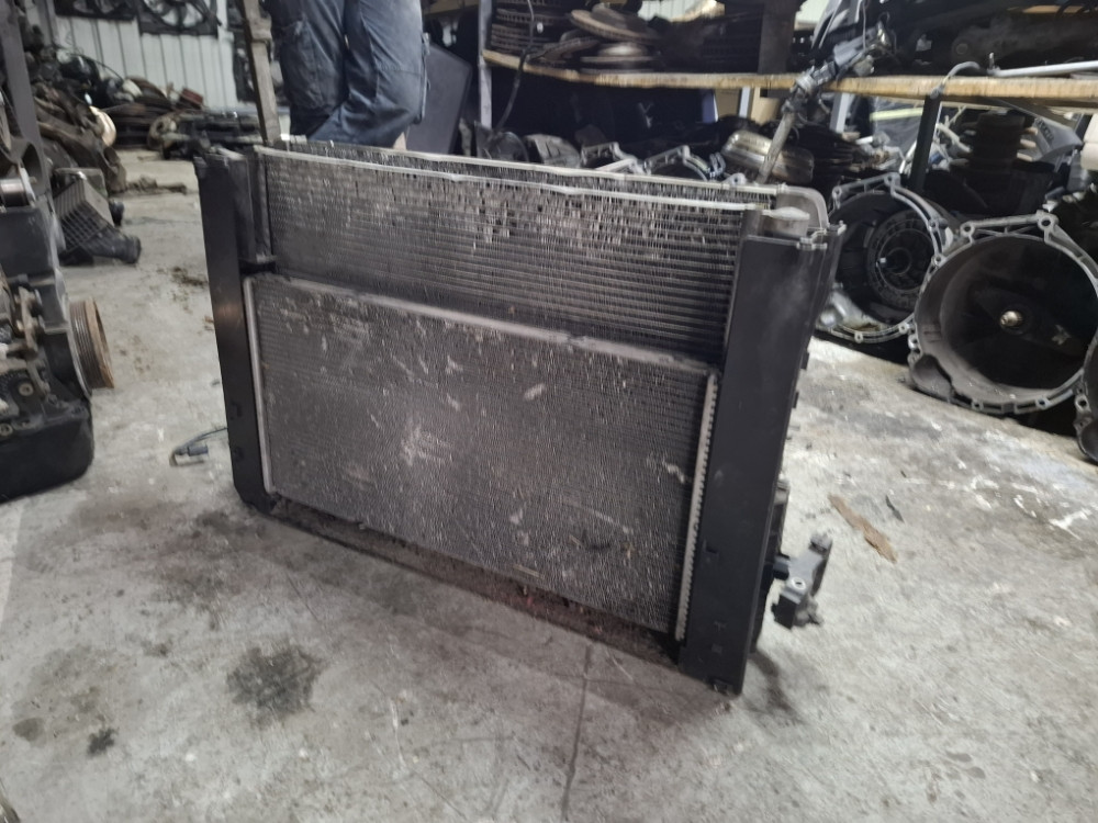 SET HLADNJAKA VODE KLIME MJENJACA BMW 4.4 N63 F06 F10 F01 650 550