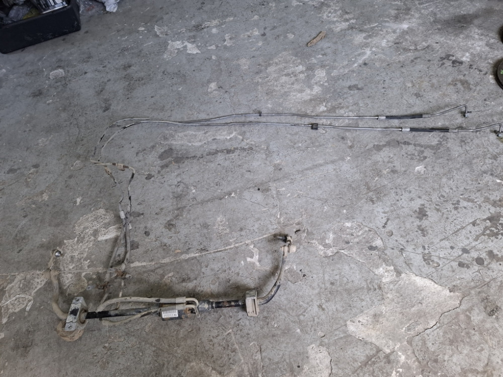 BALANS STANGLA ZADNJA BMW 7 F01 F02 HIDRAULICNA 6775187