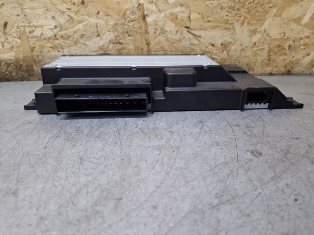 POJACALO AUDI A4 B9 8W 8W0036223B