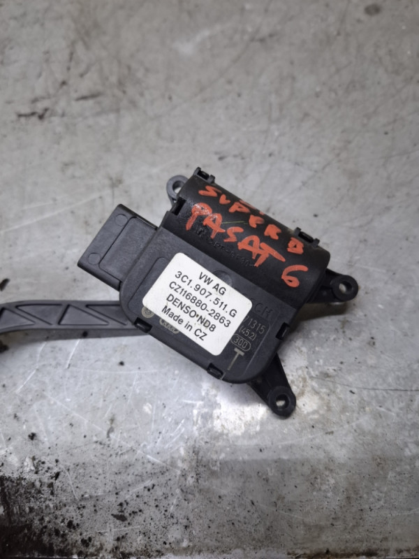 MOTOR MOTORIC KLAPNE GRIJANJA VW PASSAT 6 SUPERB 3T 3c1907511G