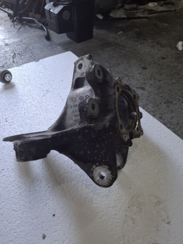 GLAVCINA RUKAVAC ZADNJI DESNI BMW 5 F10 F11 6796100