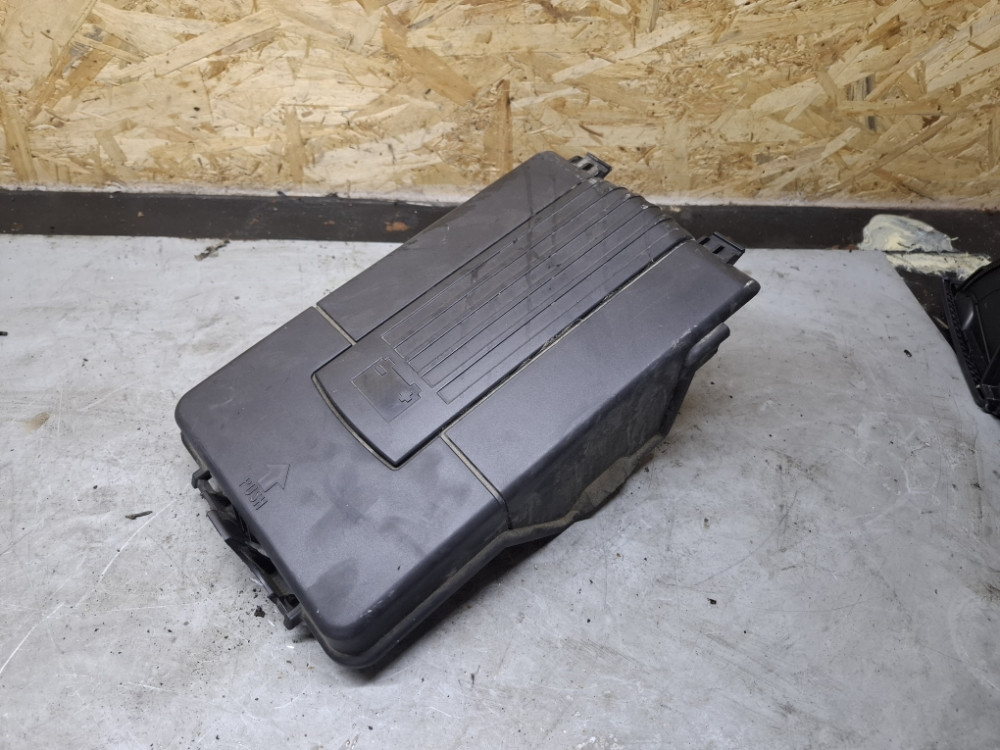 POKLOPAC PLASTIKA AKUMULATORA SKODA VW SEAT 1K0915443C
