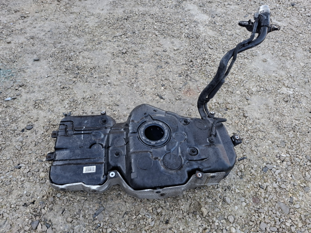 REZERVOAR AUDI Q5 8R 2.0 TDI 8R0201021