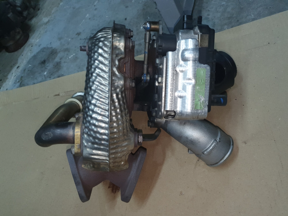 Turbina AUDI A5 A6 Q5 TOUAREG CAYENNE 3.0 TDI 059145874c