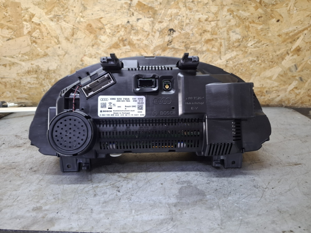 KILOMETAR SAT VIRTUELNI VIRTUEL AUDI Q7 4M 4M0920790A