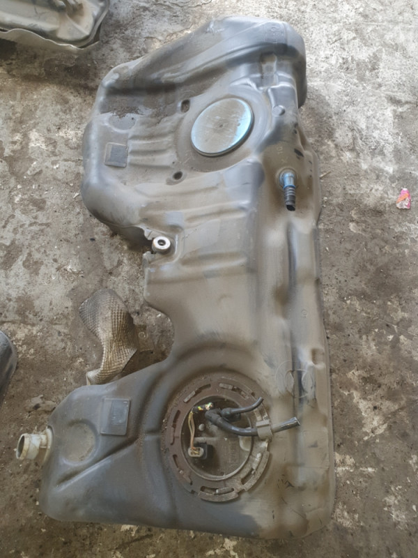Rezervoar BMW X1 E84 N47 2.0D