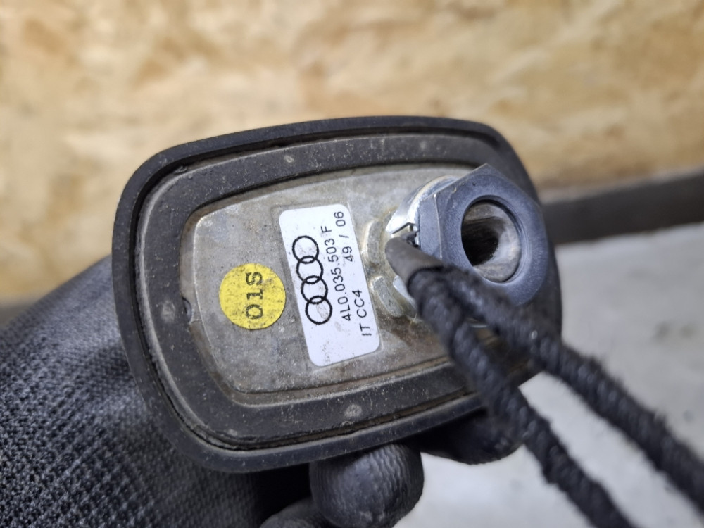 ANTENA AUDI Q7 4L 4L0035503F