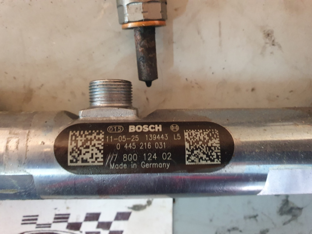 SET DIZNE PUMPA GORIVA RAIL SIPKA BMW F10 F11 F01 E71 N57 7800123