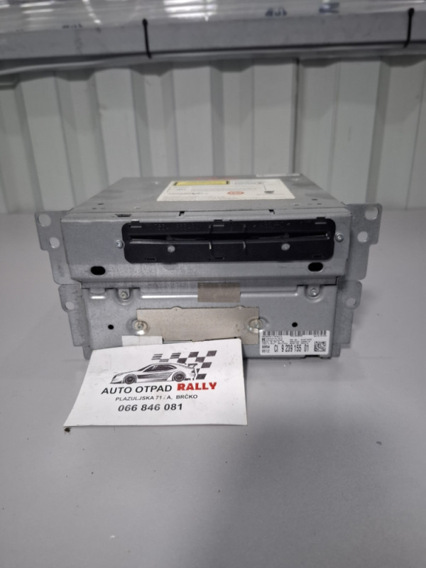 RADIO CD PLAYER BMW 7 F01 F02 CI 9239155