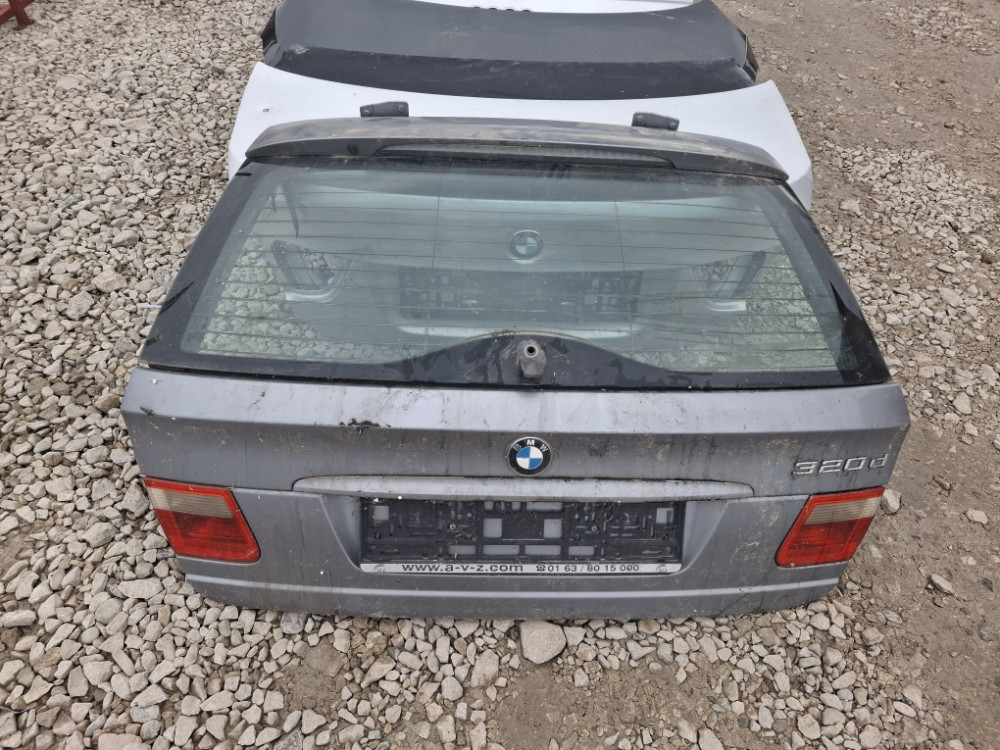 GEPEK ZADNJI HAUBA BMW 3 E46 KARAVAN