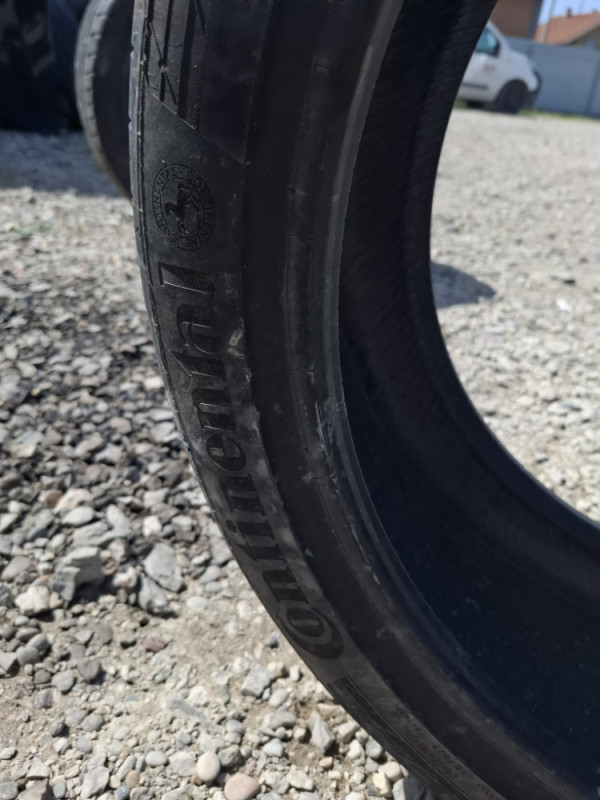 GUMA LJETNA 245/40 R20 CONTINENTAL DOT14