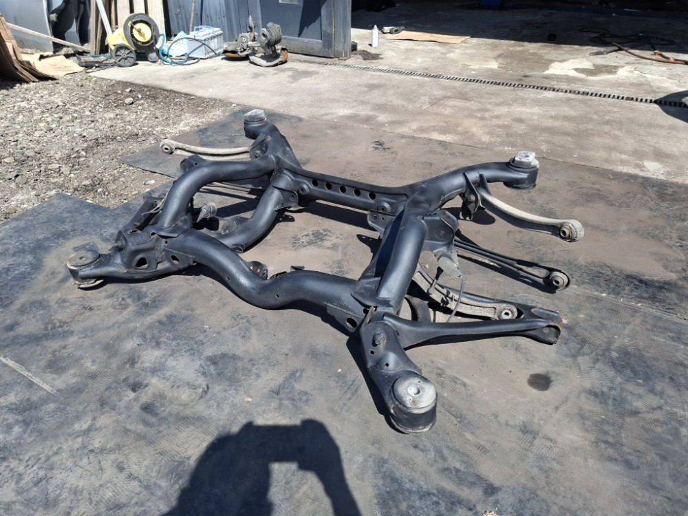MOST TRAP ZADNJI VW TOUAREG 7L Q7 CAYENNE 2003z 7L0500041