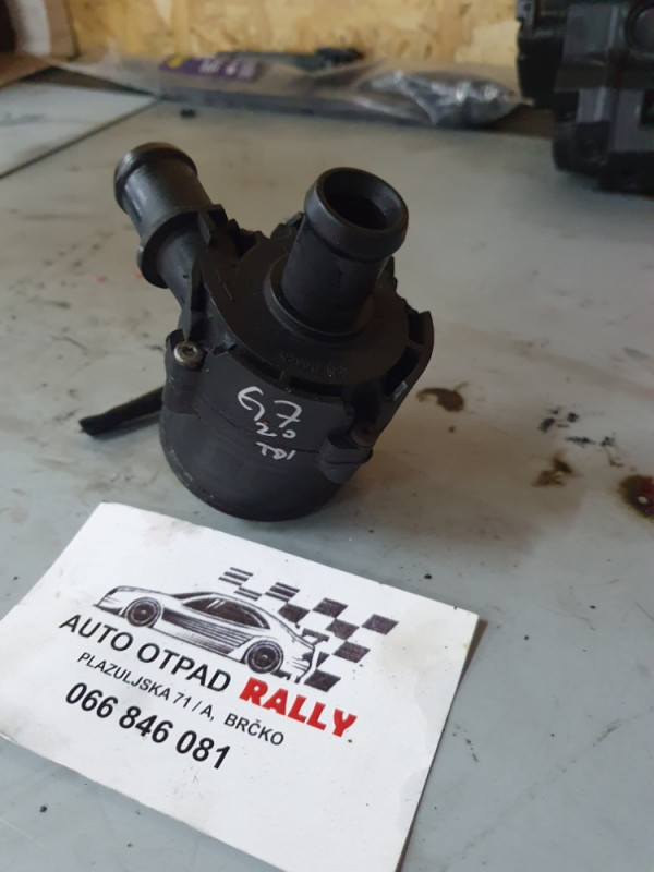Pomoćna Pumpa Vode VW GOLF VII A3 Q5 TIGUAN PASSAT B8