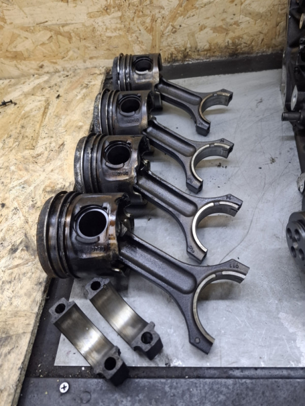 POLUMOTOR MOTOR BMW N47 130KW 105KW E90 E91 X3 X1 E87