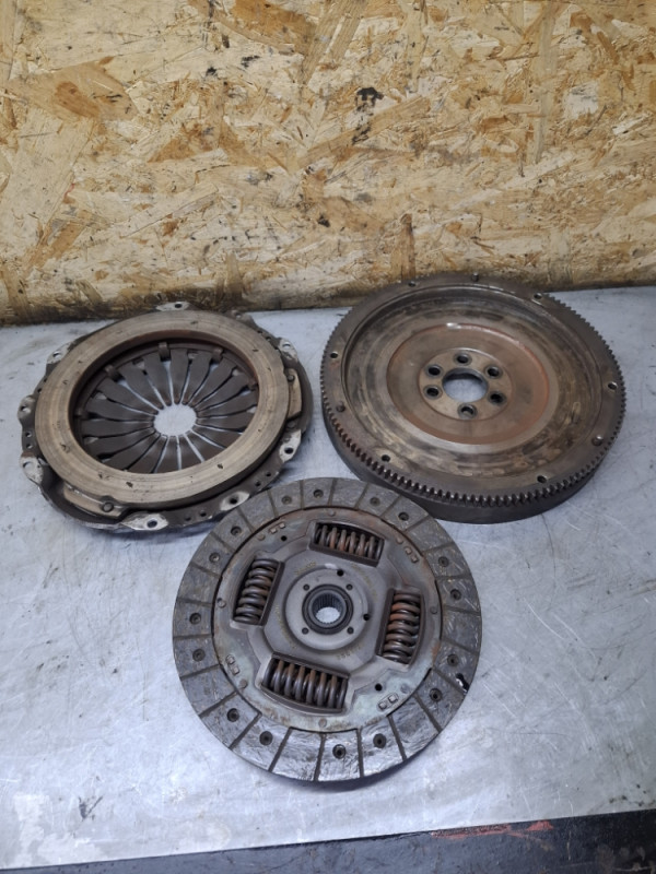 SET KVACILA ZAMAJAC VW POLO 6R 1.2 TDI SACHS