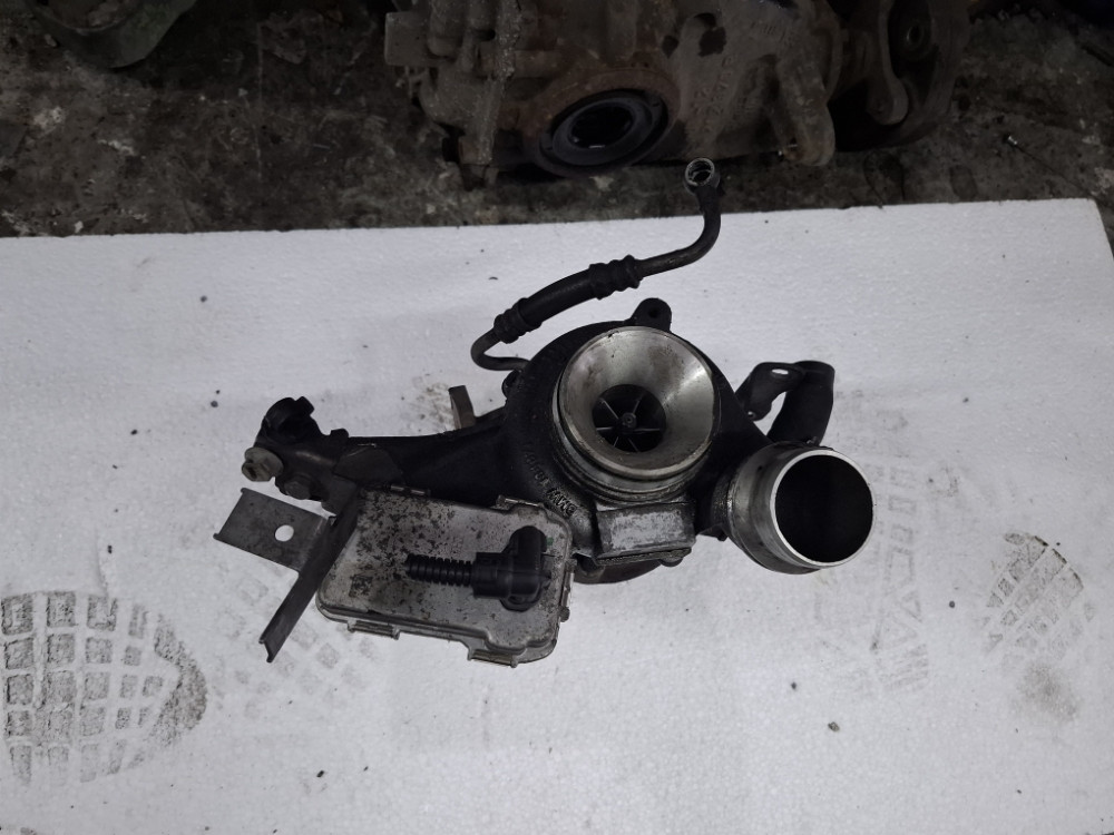 TURBINA TURBO BMW F20 F21 F30 F31 N47 8518204 30126