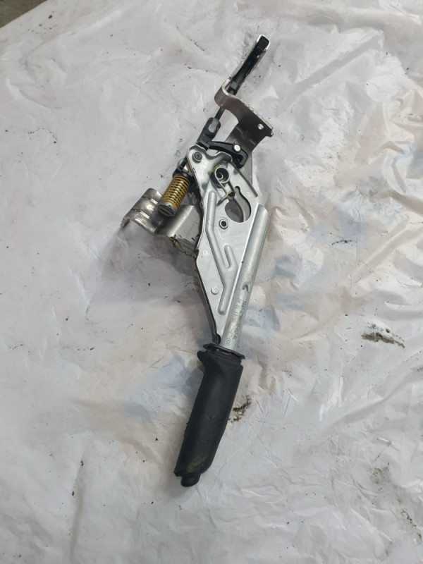 RUCNA KOCNICA BMW 1 F20 F21 F22 F30 F31 6799102
