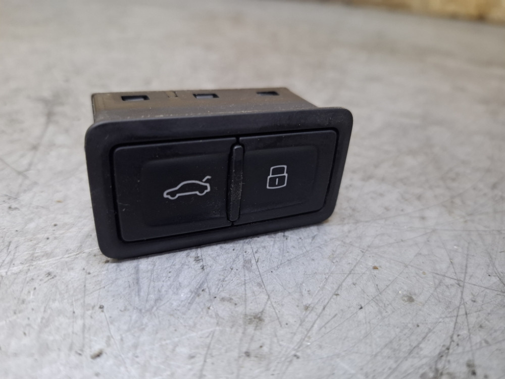 PREKIDAC OTVARANJA GEPEKA PRTLJAZNIKA AUDI A6 A7 4G 4G0959831D