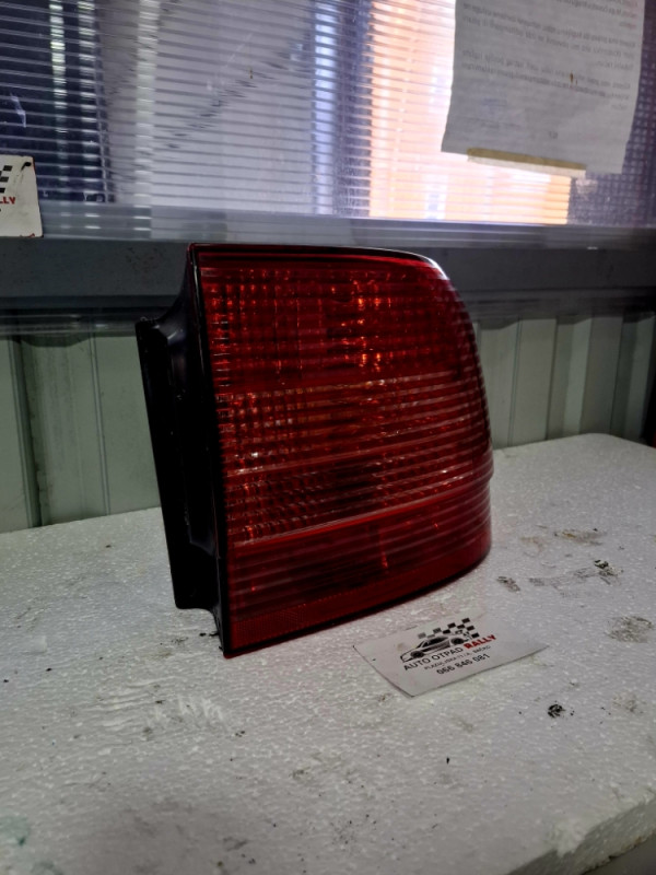 STOPKA STOP SVJETLO DESNO PORSCHE CAYENNE 2003- 7L5945258
