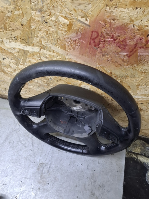 VOLAN SKODA YETI 3T0419091K