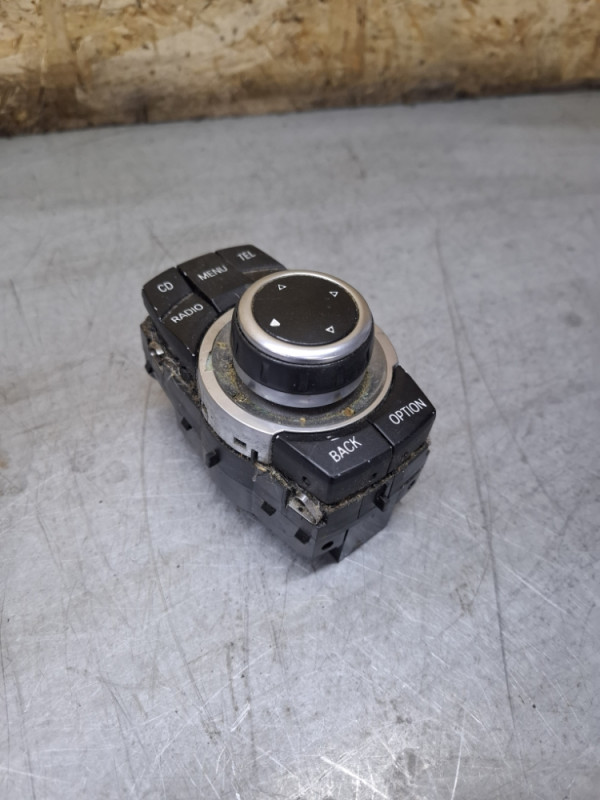 IDRIVE PREKIDAC BMW X5 X6 E71 E70 9249439