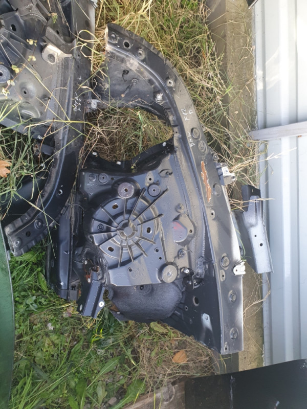 KRAK KRILO PREDNJI DESNI BMW 6 F12 F13 F06