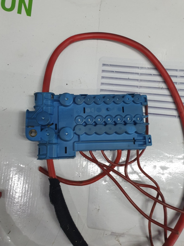 KLEMA POJACIVAC MODUL AKUMULATORA BMW X5 E53 E39 E38 8387543
