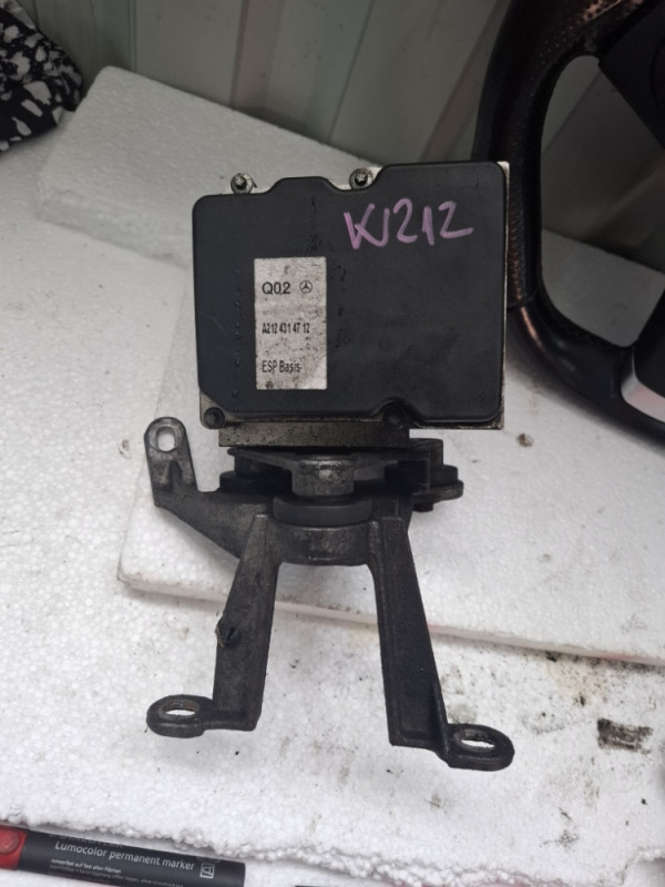 ABS PUMPA MERCEDES E W212 A2124314712 0265236359
