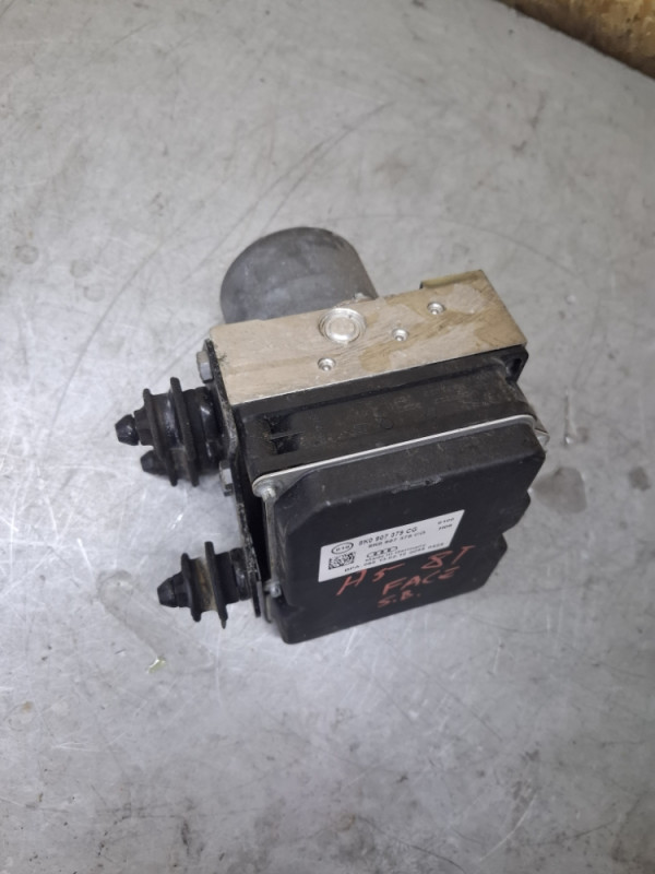 ABS PUMPA AUDI A4 A5 8T 8K0907379CG 0265239354