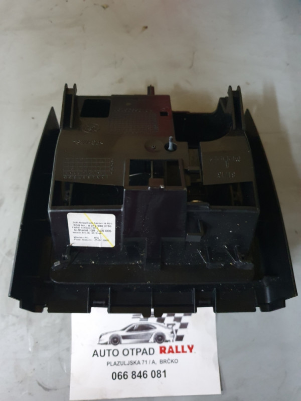 Pepeljara pretinac zadnji MERCEDES E w212 a2126803750