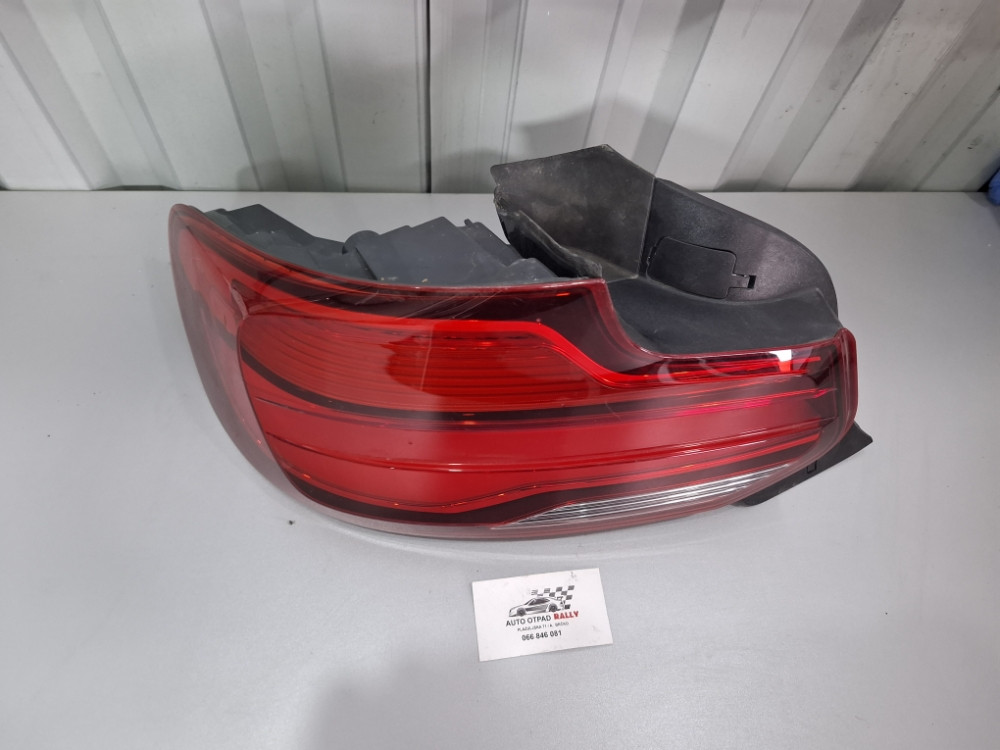 STOPKA STOP SVJETLO LIJEVO BMW 2 F87 F22 F23 7420991
