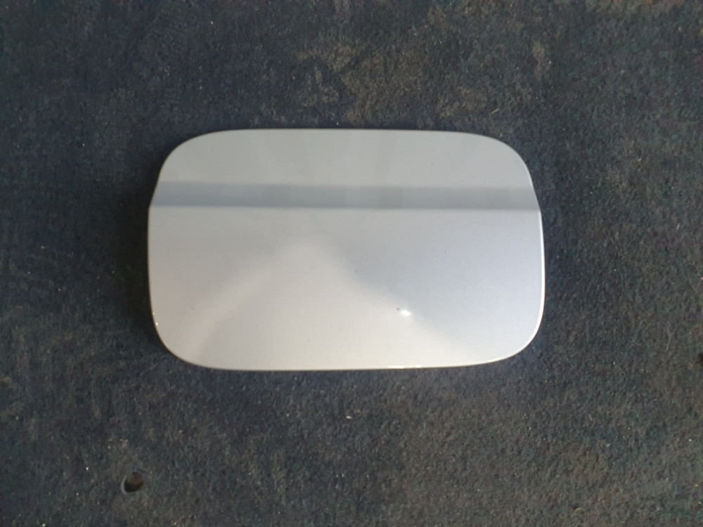 POKLOPAC REZERVOARA MERCEDES C W204 A2047540009