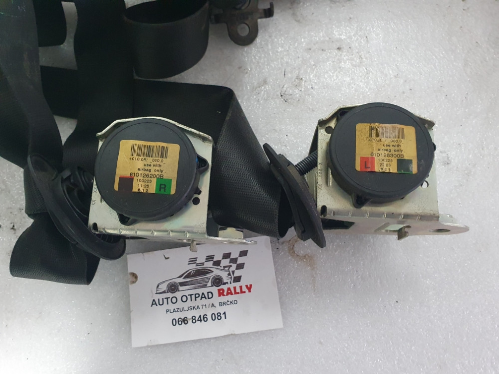 POJAS PREDNJI LIJEVI DESNI BMW 5 F10 F11 610126200B 610126300B