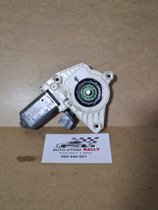 MOTORIC PODIZACA STAKLA ZADNJI LIJEVI MERCEDES S W221 A2218202942