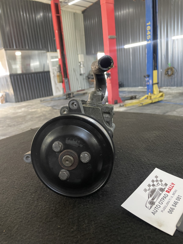 SERVO PUMPA BMW 7 F01 N57 2115369