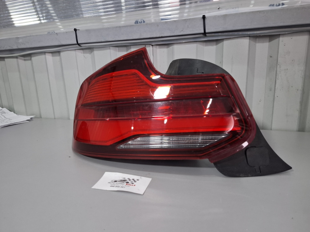 STOPKA STOP SVJETLO LIJEVO BMW 2 F87 F22 F23 7420991