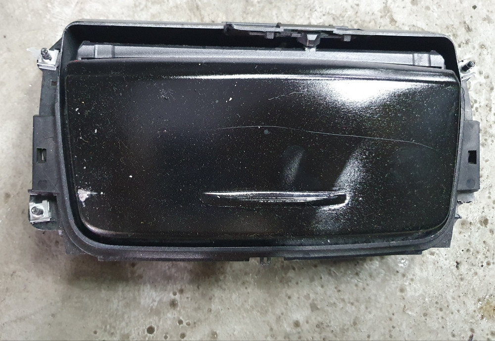 Pretinac kaseta BMW 3 E9051167132376