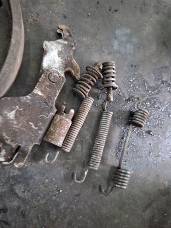 PAKNE RUCNE BMW 3 F30 F31 MEHANIZAM RUCNE