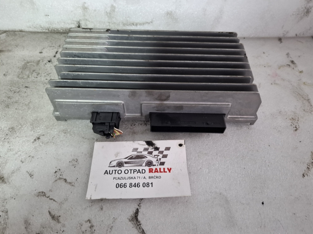 POJACALO AUDI Q5 8R A4 B8 A5 8T0035223AR 8T0035223AJ
