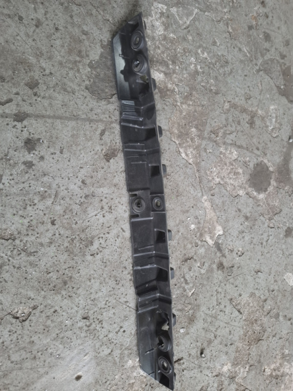 PLASTIKA GEPEKA PRTLJAZNIKA SPOJLERA MINI COOPER ONE F56 7337600