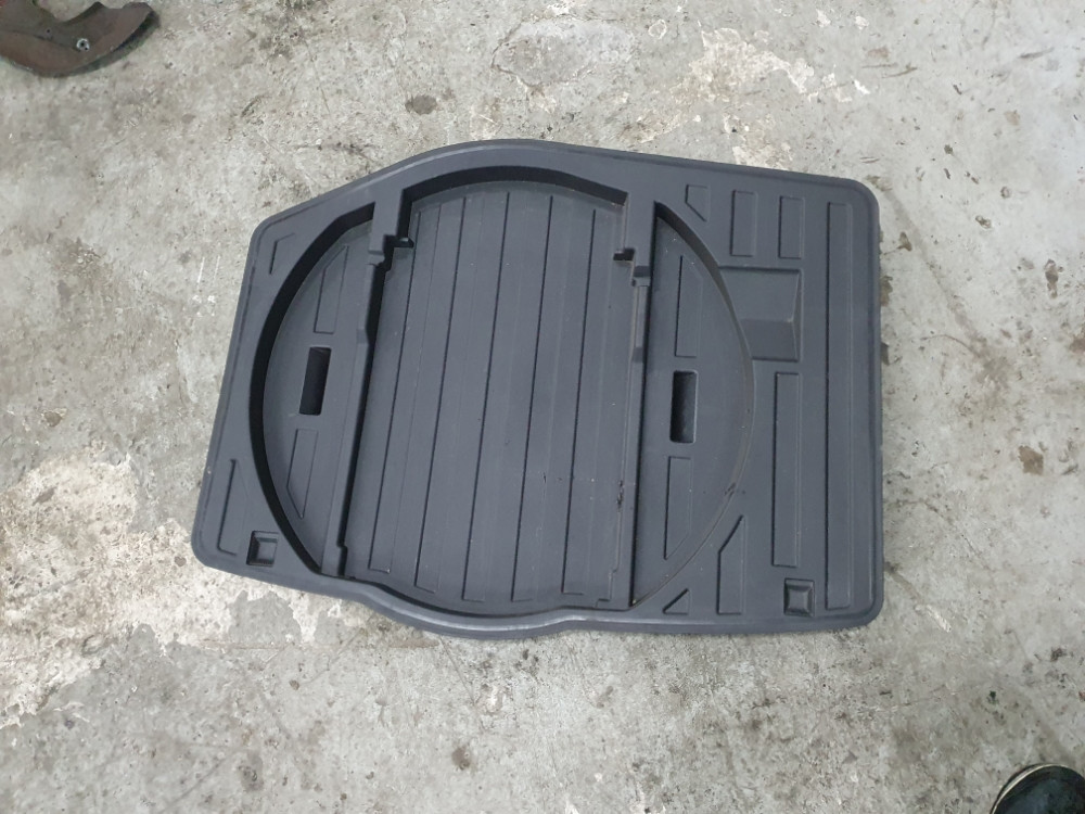 PVC TEPIH GEPEKA AUDI A6 4G 4G9863547